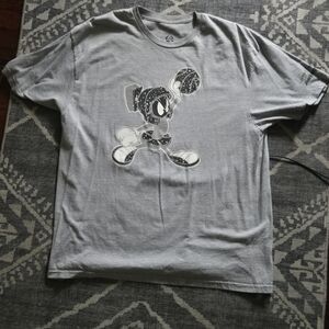 Gray Graphic Men's T-Shirt with Cartoon Print